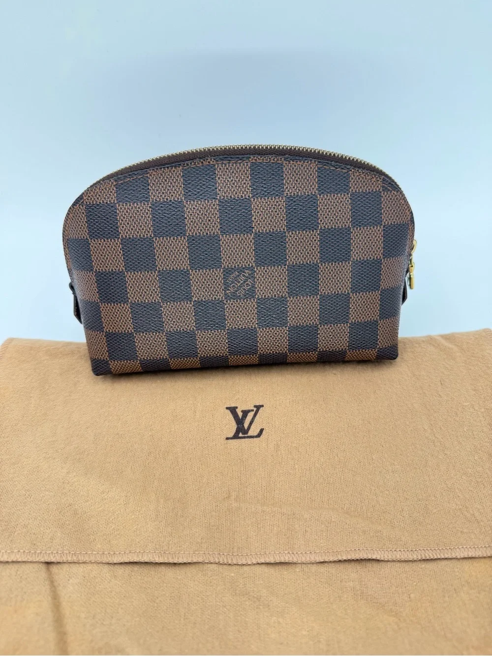 Louis Vuitton Damier Ebene Cosmetic Bag Great Condition w/Dust Bag & Entrupy COA